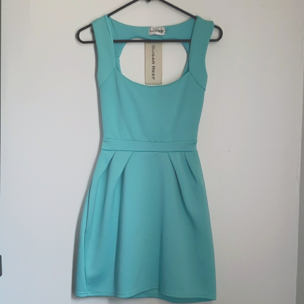 Sugar Reef Tulip Heart Cut Out Dress Size 8